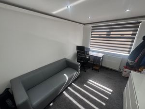 Photo 6- click for photo gallery